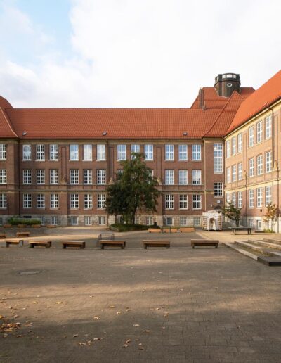 PHILIPP NÜTHEN BAU UND DENKMAL - Projekt Gymnasium Kaiser-Friedrich-Ufer, Hamburg