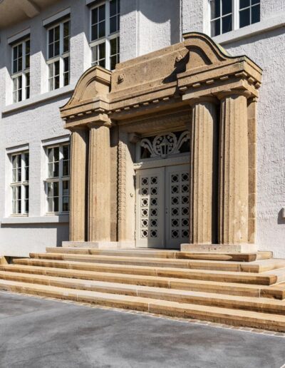 PHILIPP NÜTHEN BAU UND DENKMAL - Leverkusen Schule